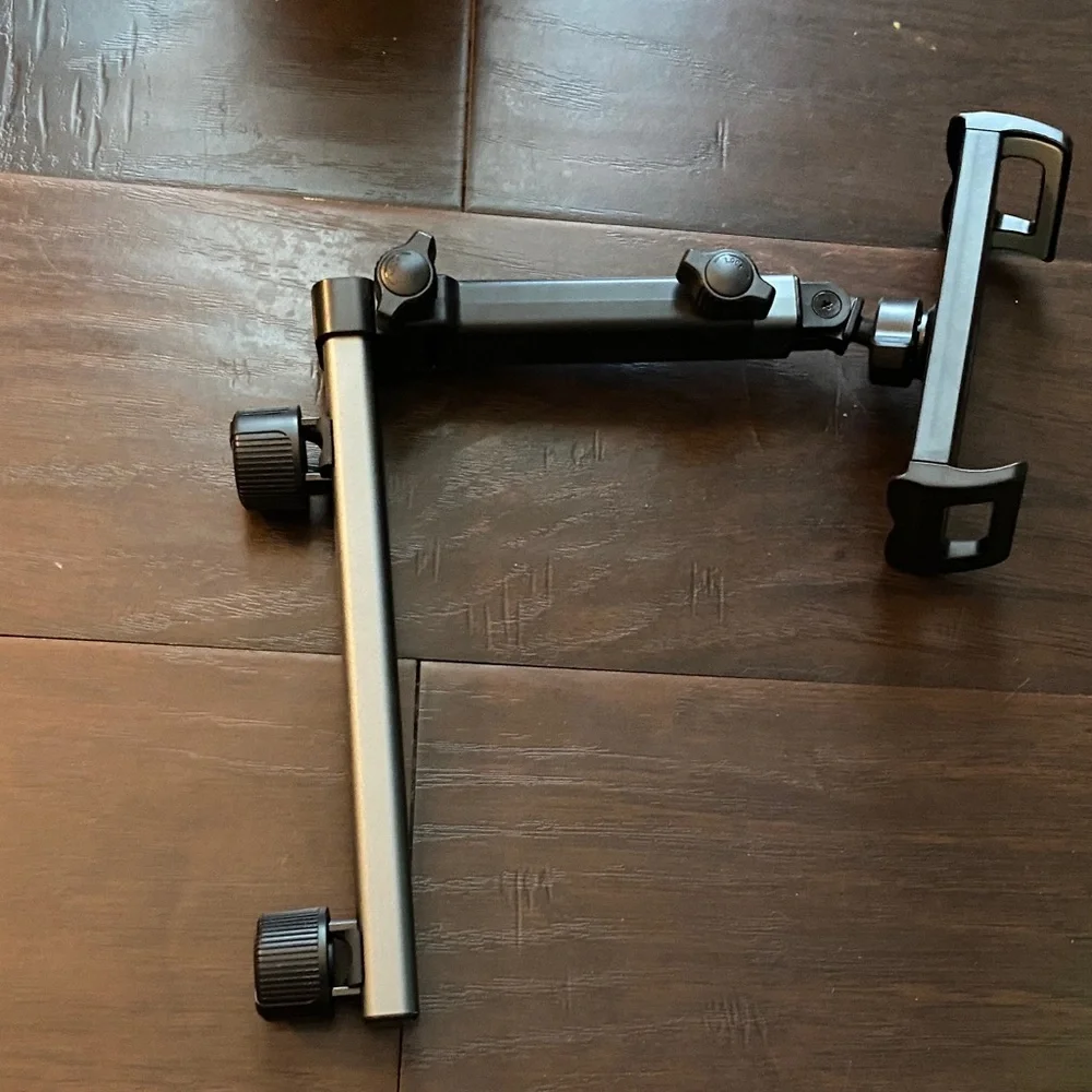 Listen cat mount for phones and tablets